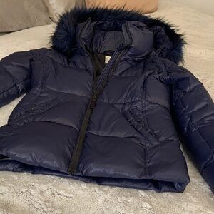 Women's Navy Puffer Jacket with Faux Fur Hood